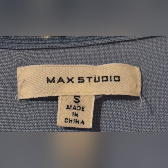 Max Studio Blue Midi Dress with Smocked Waist and V-Neck - Picture 3 of 5